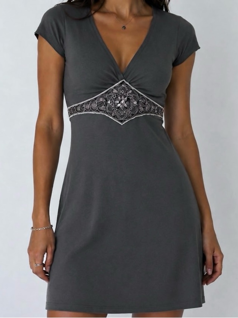 Body Central Gray Grey Babydoll Dress Flowy Rhinestone Embroidered Bling Belt M